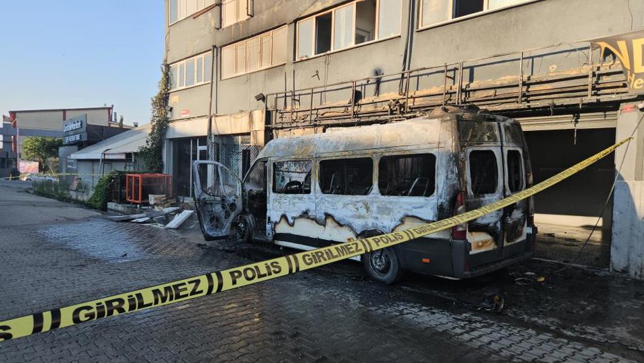 İkitelli Sanayi Sitesinde Şüpheli Yangın Paniği