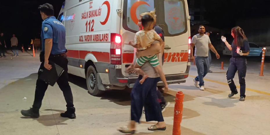 Bursa'da Silahlı Tartışma Kanlı Bitti: Baba ve Oğul Yaralandı